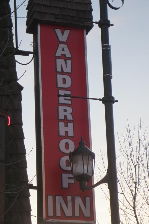 Vanderhoof Inn Экстерьер фото